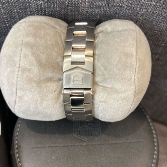 Tag Heuer Women's WL131H.BA0709 Kirium Stainless Steel Watch - Picture 4 of 7